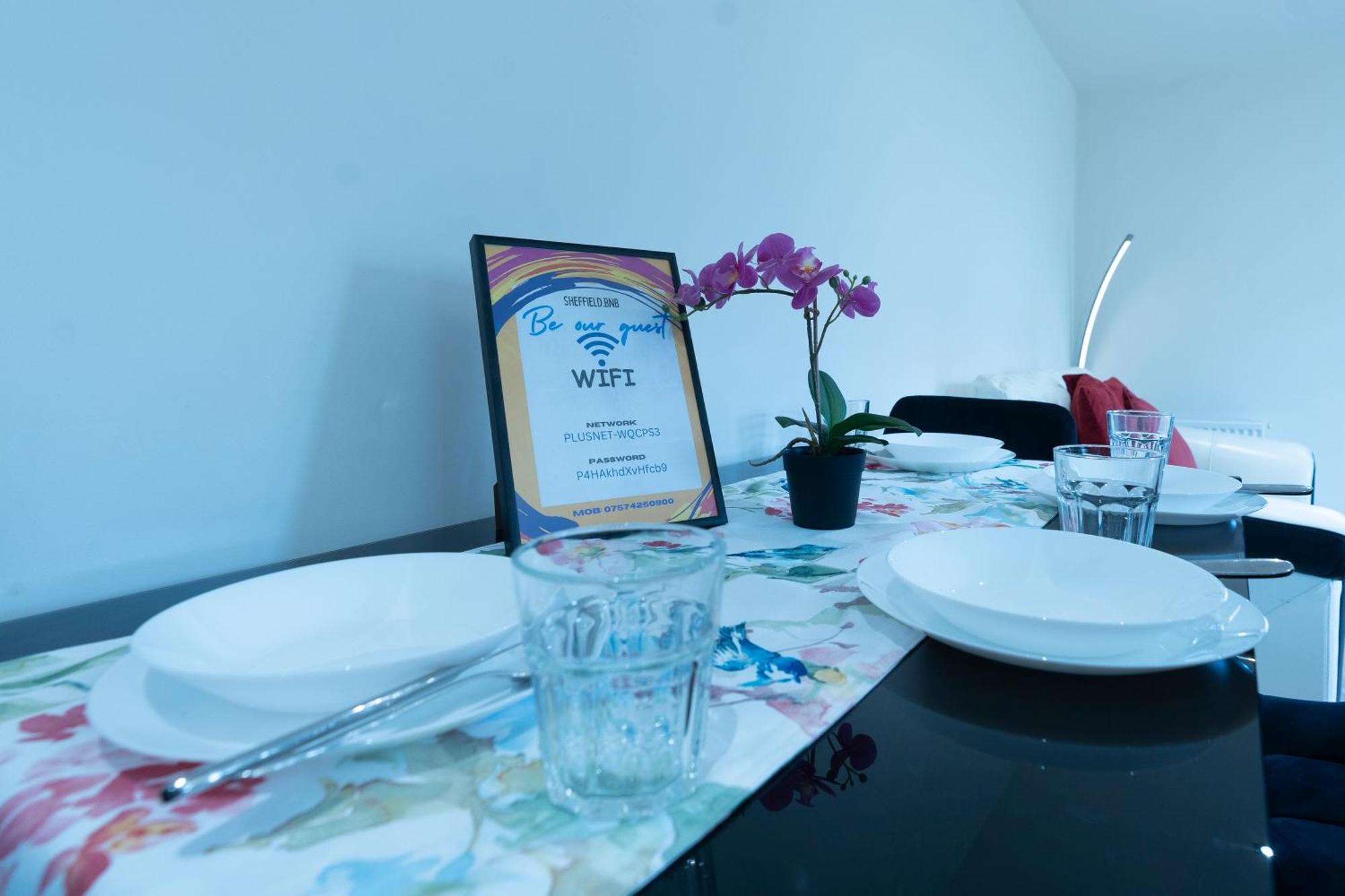 Luxury Ground Floor 2 Bedroom Apartment Free Wifi & Parking シェフィールド エクステリア 写真
