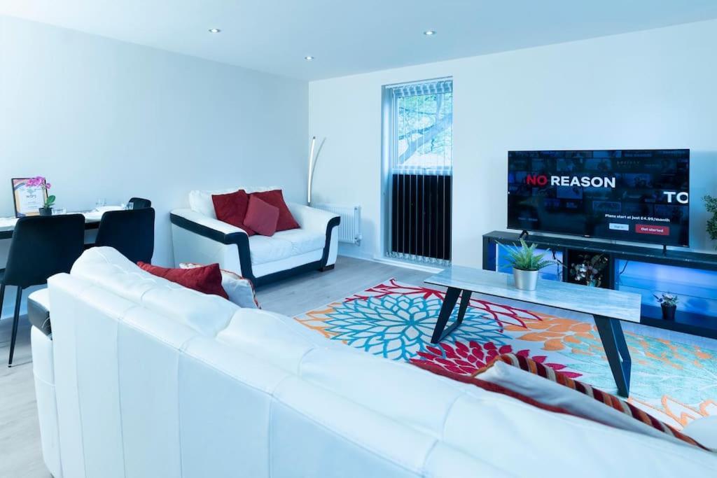 Luxury Ground Floor 2 Bedroom Apartment Free Wifi & Parking シェフィールド エクステリア 写真