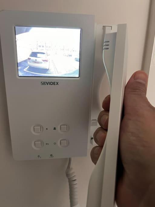 Luxury Ground Floor 2 Bedroom Apartment Free Wifi & Parking シェフィールド エクステリア 写真